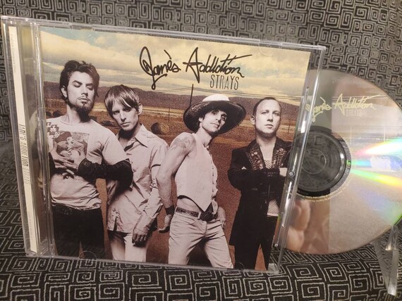 Janes Addiction - Strays - Reunion Album - Perry Farrell - Dave