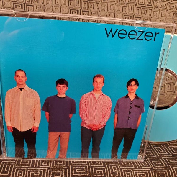 Weezer Blue Album CD  - Buddy Holly - My Name Is Jonas - The Sweater Song - Holiday - In The Garage - 1994