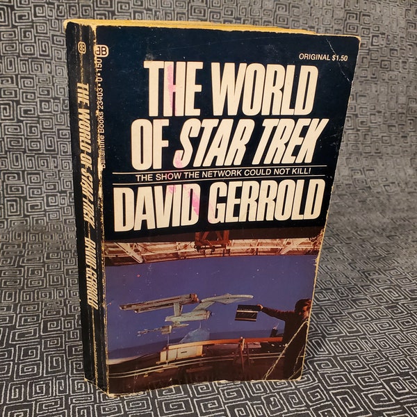 The World Of STAR TREK Softcover Paperback Book, David Gerrold 1974 Edition, Many Photos, Wrath of Khan, Tv Show, Movie, George Takei, Spock