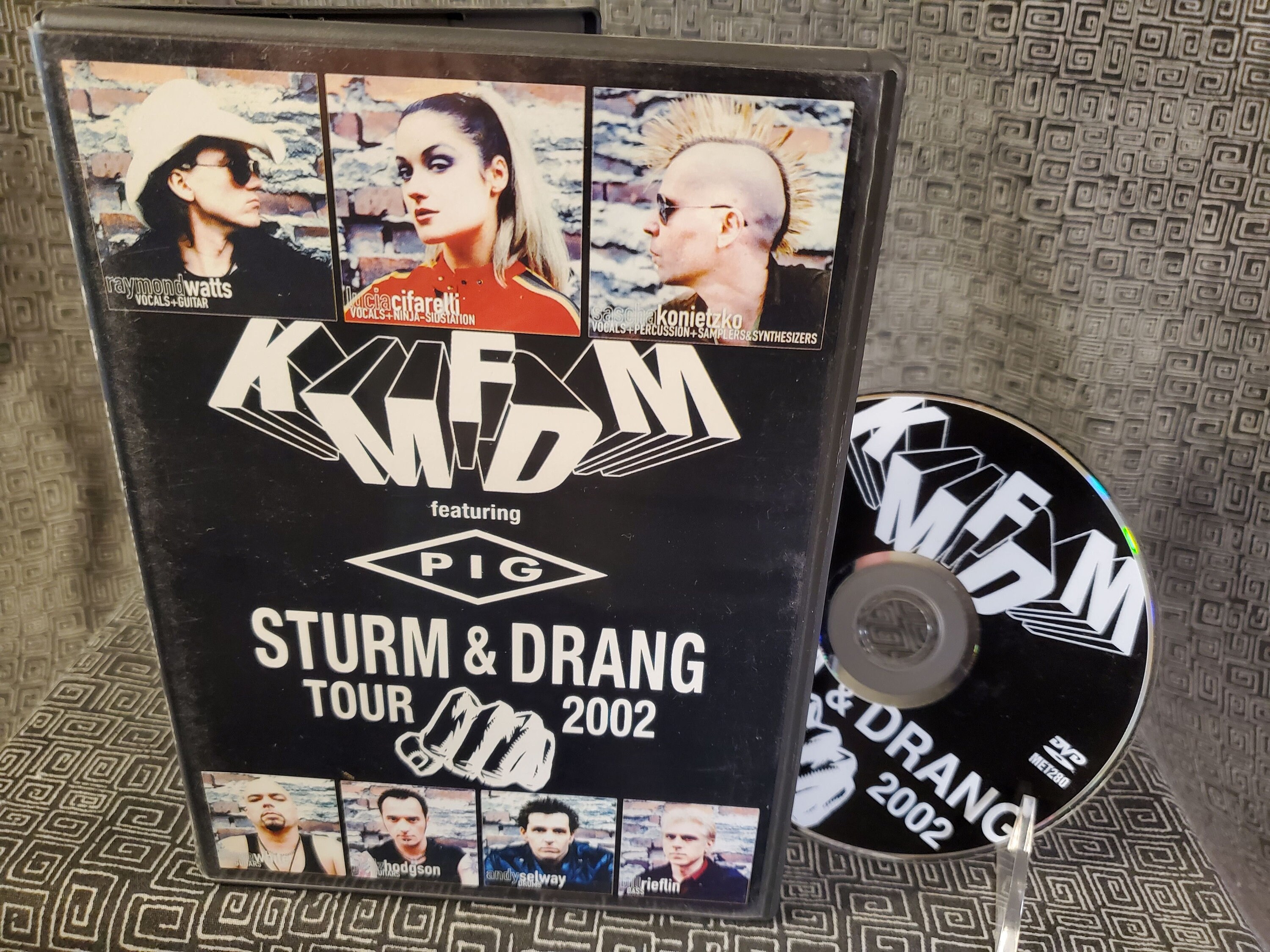 その他 Sturm &amp; Drang Tour 2002 [DVD] Amazon.com: KMFDM - Sturm & Drang Tour 2002 : KMFDM: Movies & TV