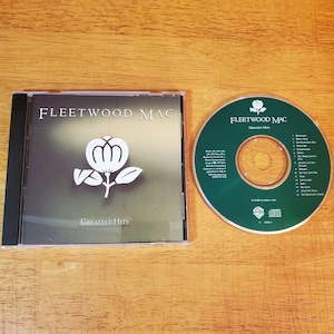 Fleetwood Mac - Greatest Hits CD -  Rhiannon - Sara - Tusk - Gypsy - Don't Stop - Stevie Nicks - Compact Disc