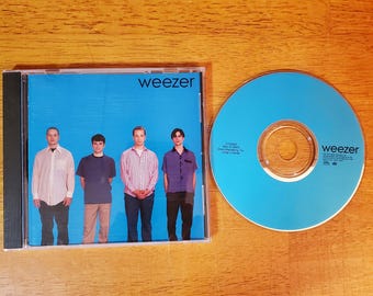 Weezer Blue Album CD  - Buddy Holly - My Name Is Jonas - The Sweater Song - Holiday - In The Garage - 1994
