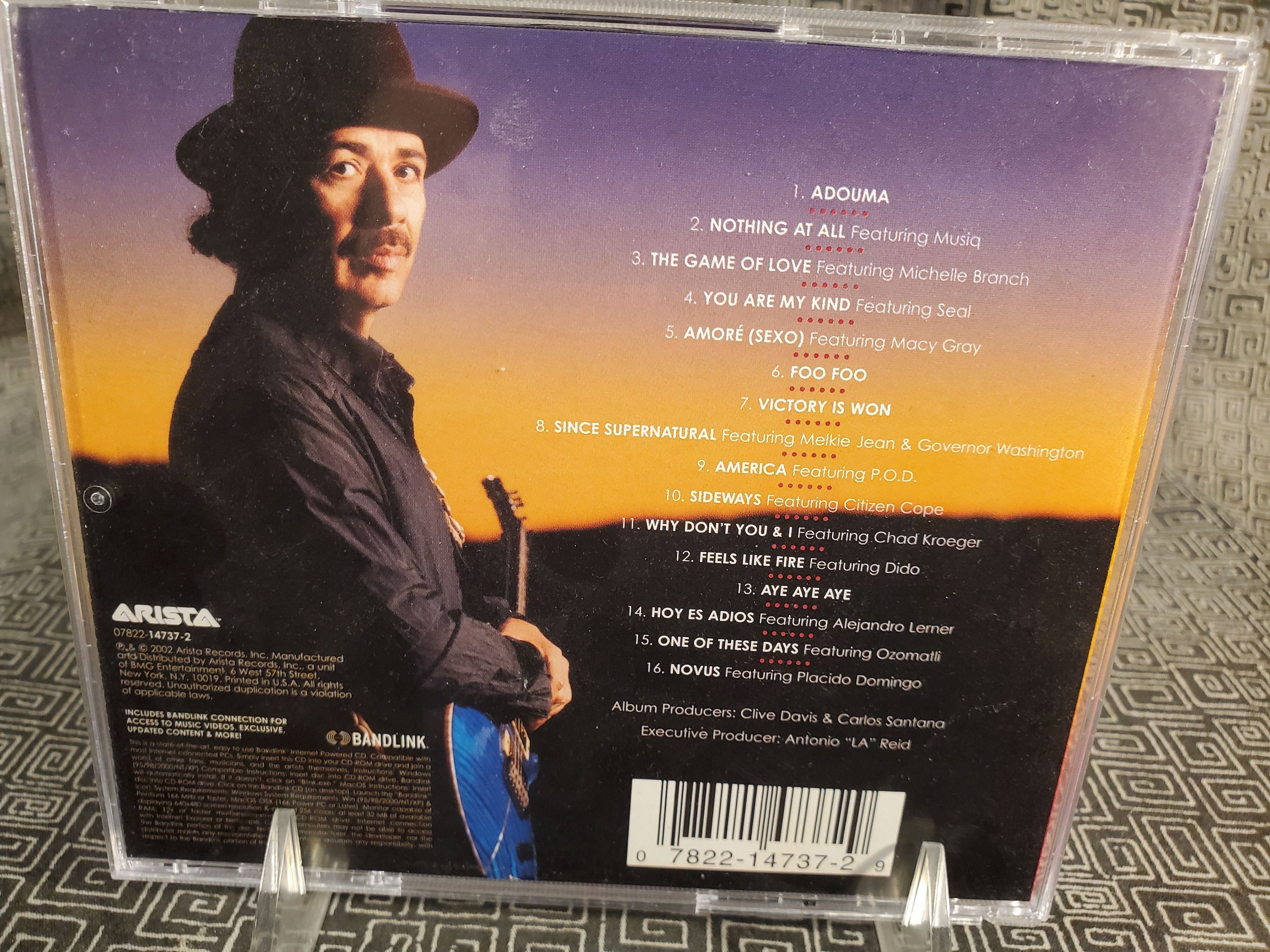 Santana CD Shaman - Guest Singers - Latin Rock Guitar Legend