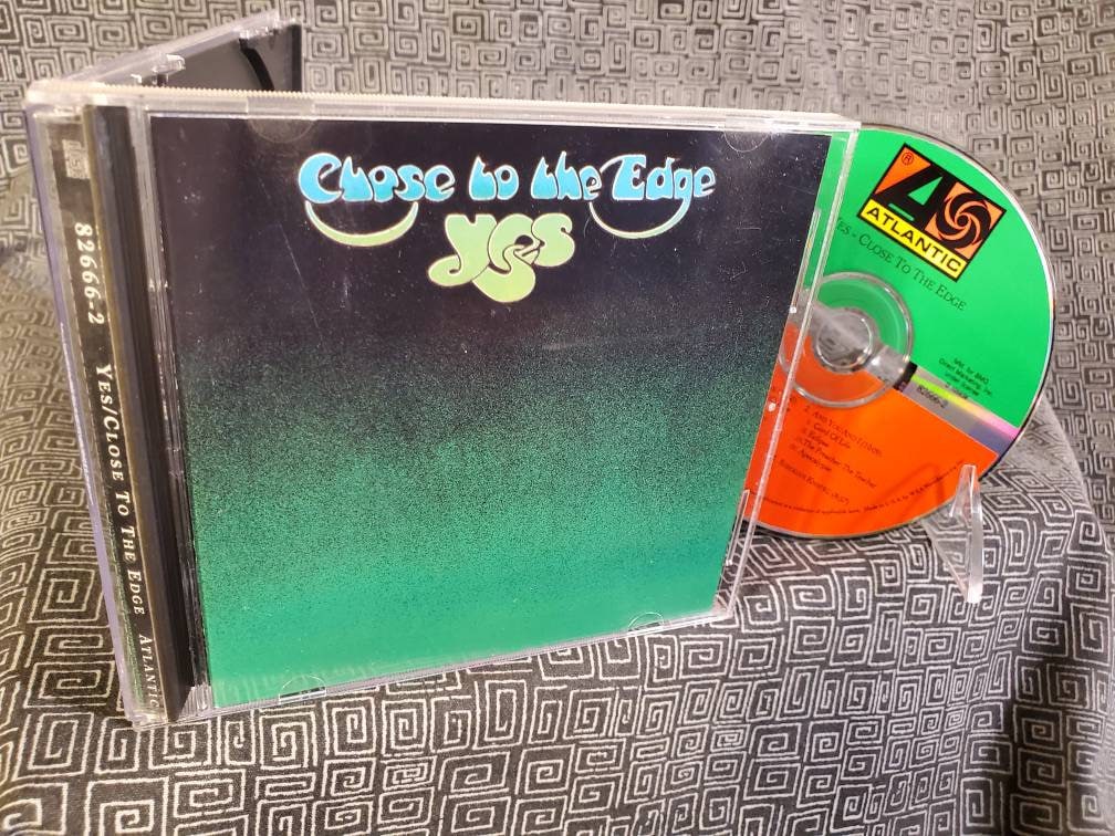 YES CD Closer to the Edge 1972 Prog Rock Guitar Classic