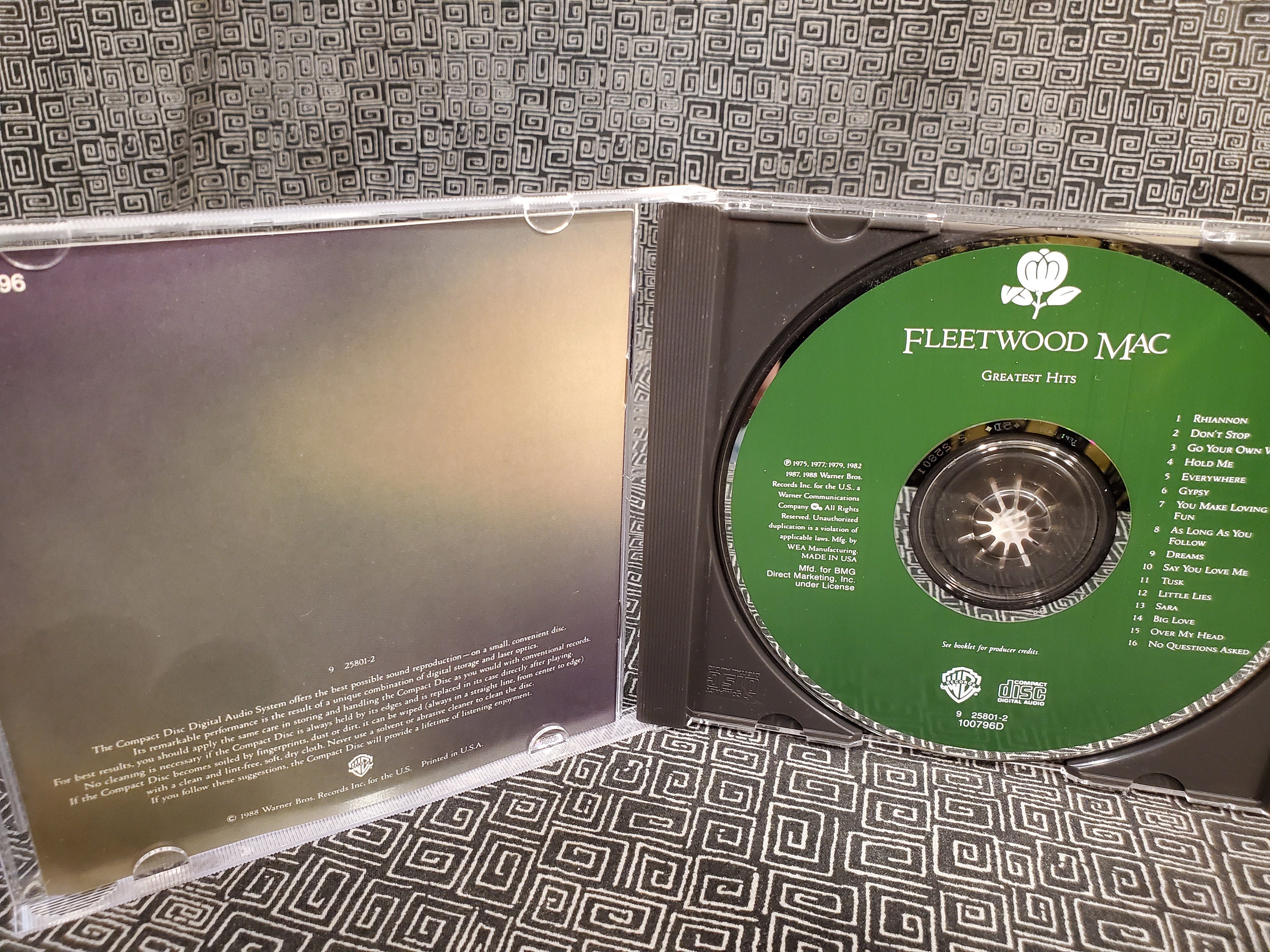 洋楽 Mac Vo CDS Mac Vo CDS ② eMac Install CD (OS 9.2.2) : Apple Inc. : Free