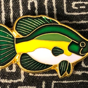 Sun Fish enamel pin - Crappie Pin - Fishing pin - Fish pin - Fresh Water Fish - Sun Fish Pin - Fishermen - Collectible Fish Pin - Hat Pin