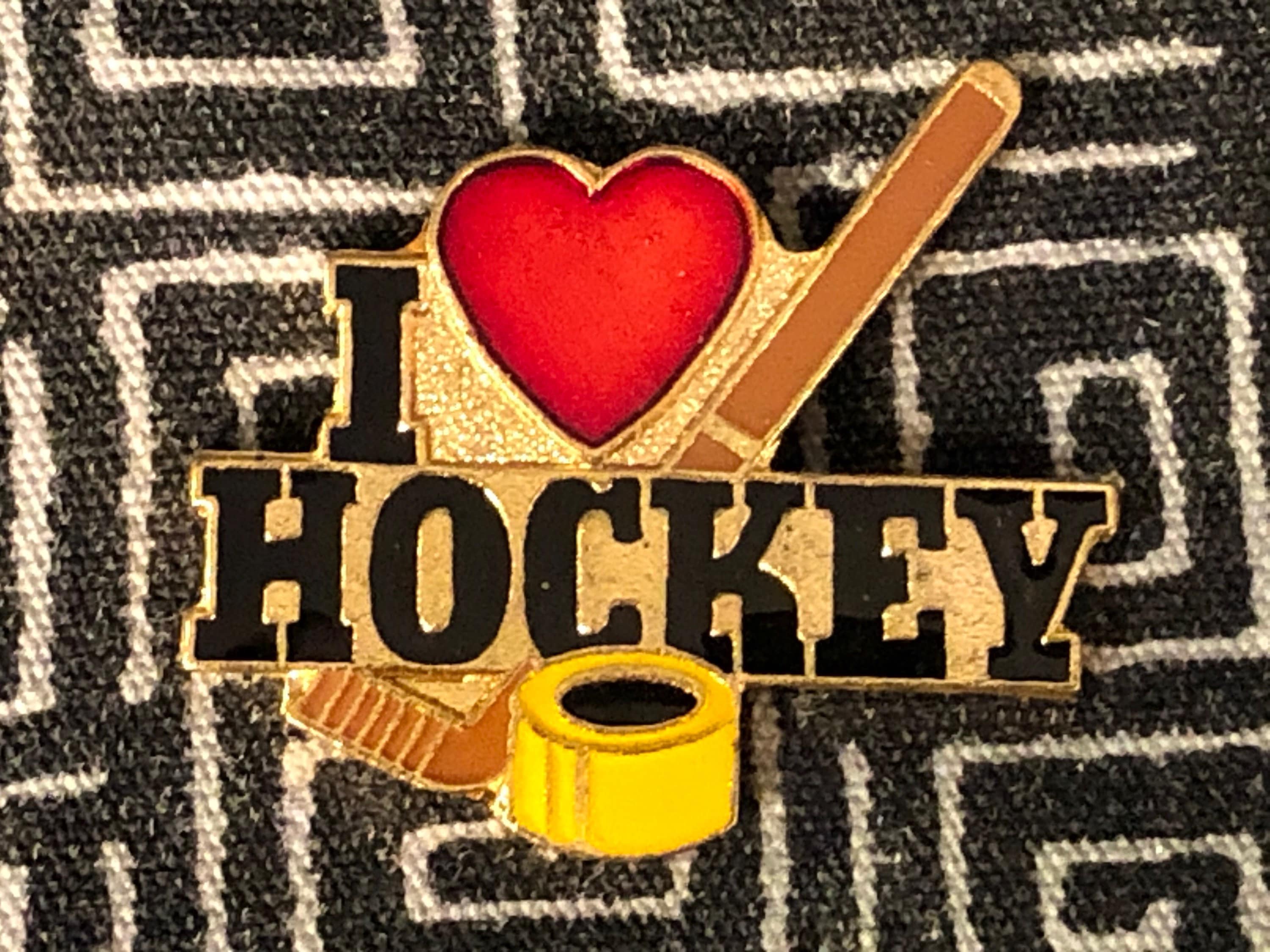 Pin on Hockey love it