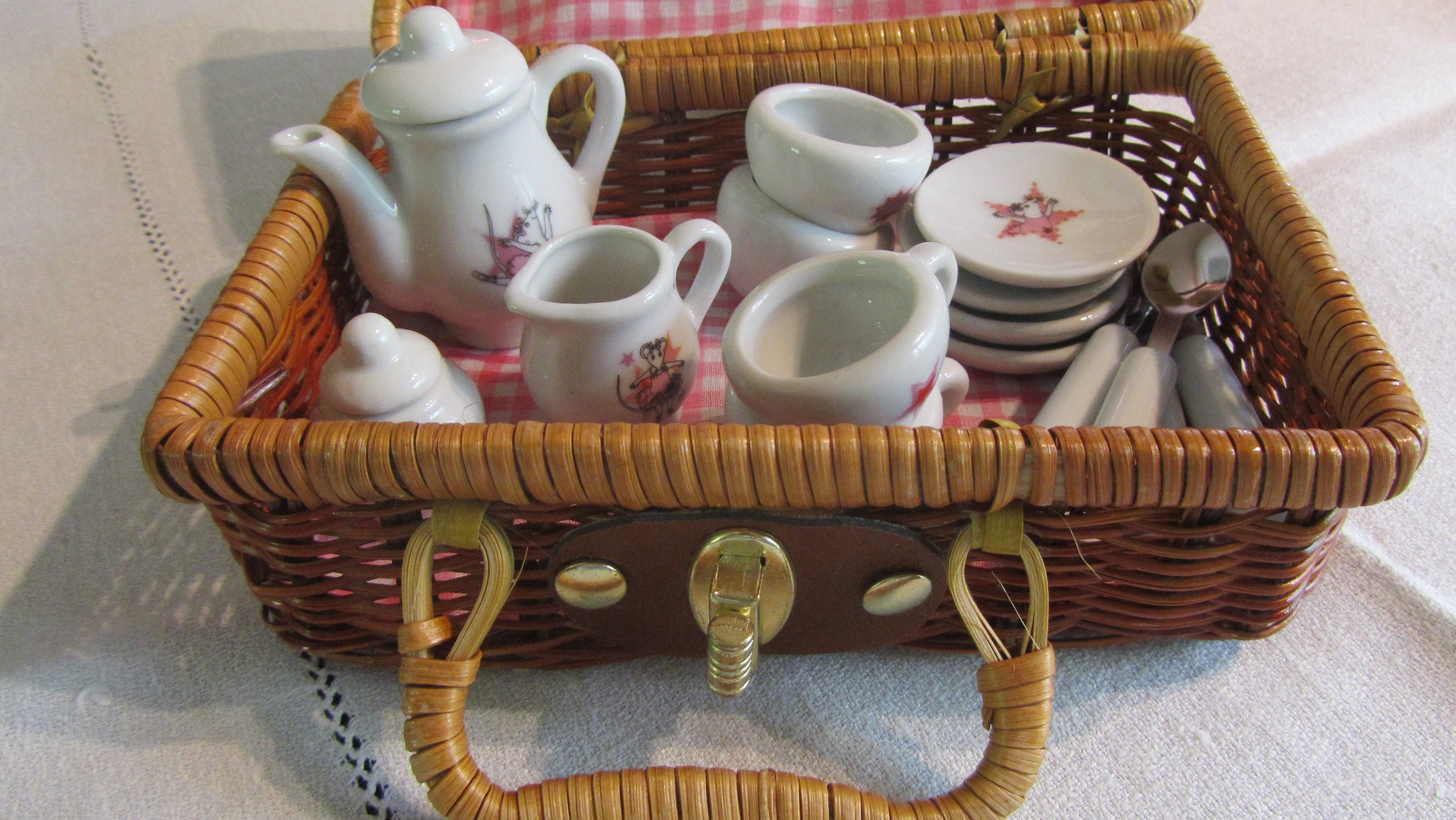 Miniature vintage tea set in a wicker basket. Doll house toy. Etsy
