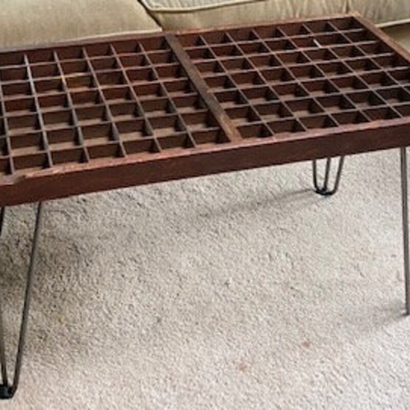 Glass display drawer coffee table Etsy.de