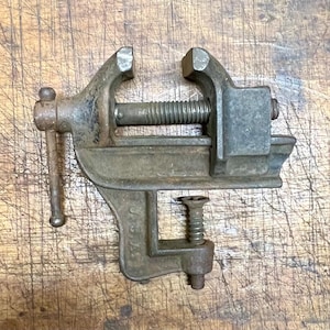 Vintage P.S.&W 2”  Jeweler&#39;s  Bench Vice