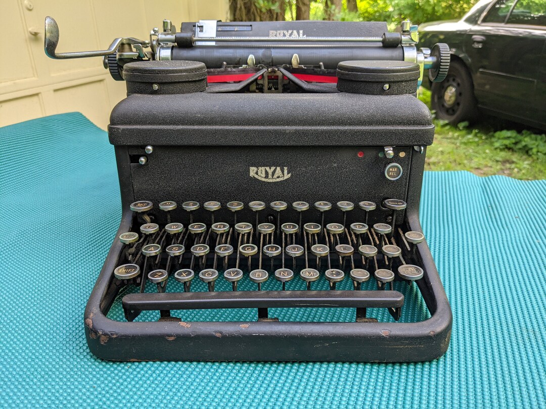 Royal Office Typewriter Model KHY 1934 Vintage - Etsy