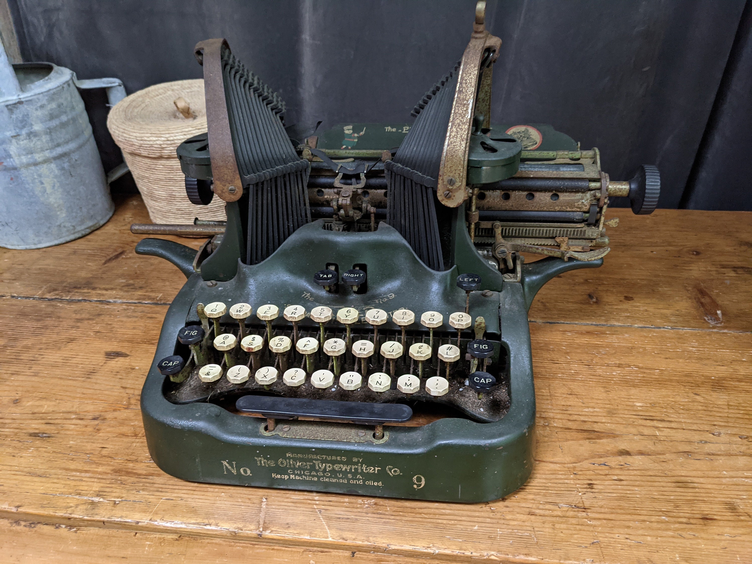 実働品　OLIVER No.9　オリバータイプライター　1919年製 実働品 OLIVER No 9 オリバータイプライター 1919年製｜Yahoo
