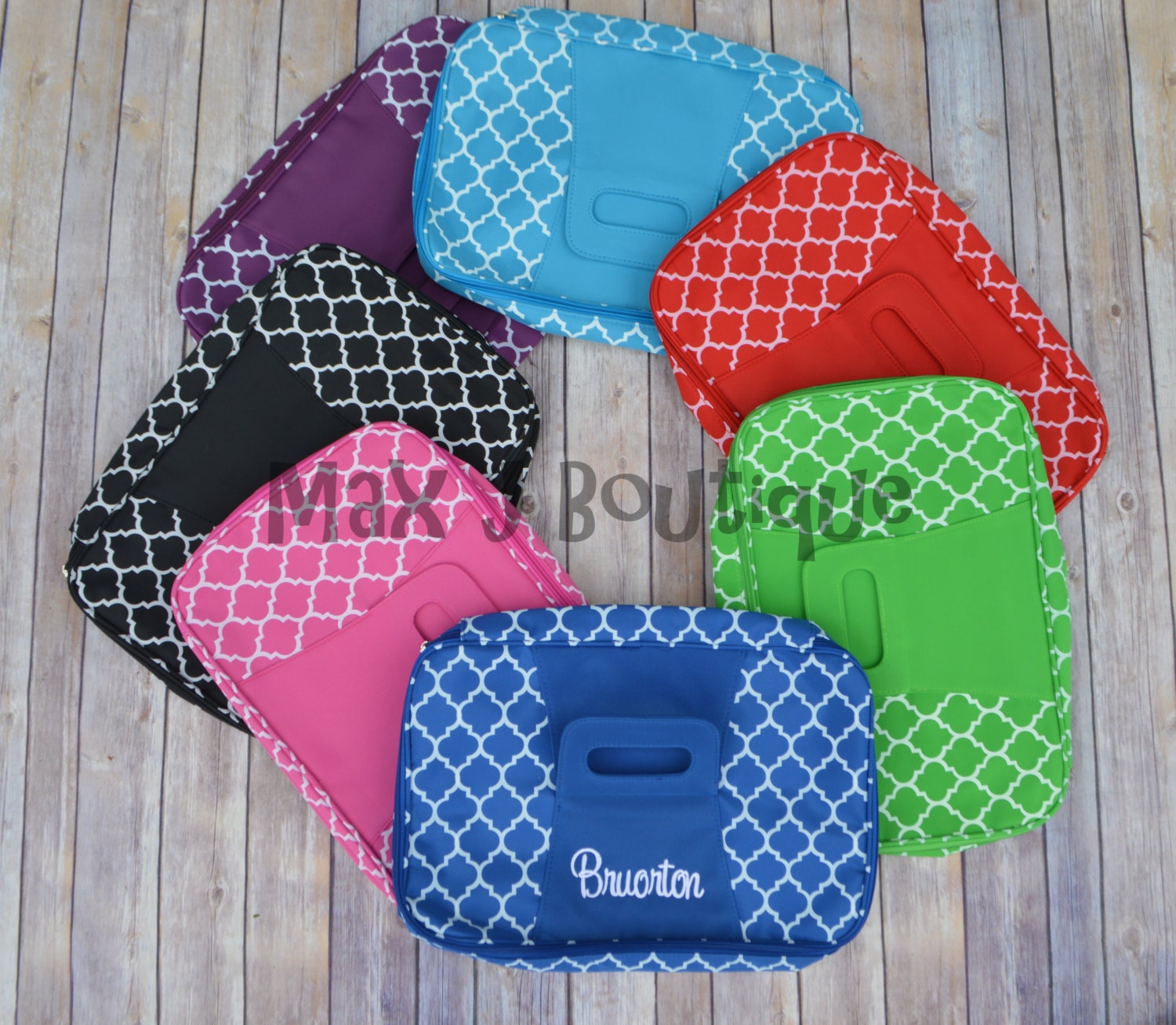 monogrammed casserole carrier