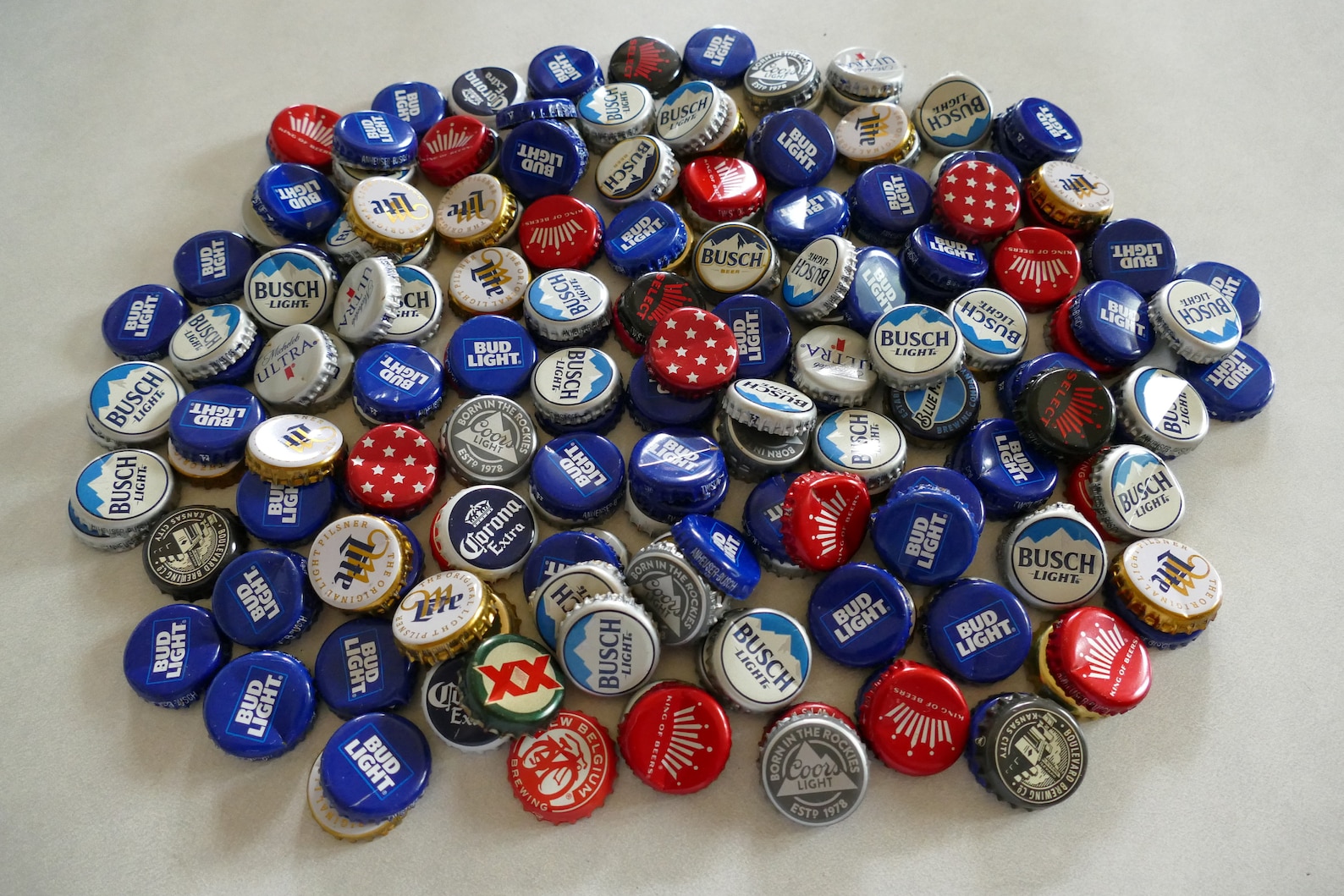 SALE 200 Various Beer Bottle Caps Dented Etsy