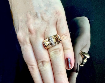 Art Deco Tank Ring, Rare Handmade 18k Gold Natural Diamond Cocktail Ring in Retro Modern Style, Unique Statement Piece