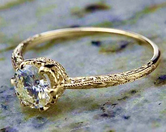 20 Timeless Vintage Engagement Rings for 2024