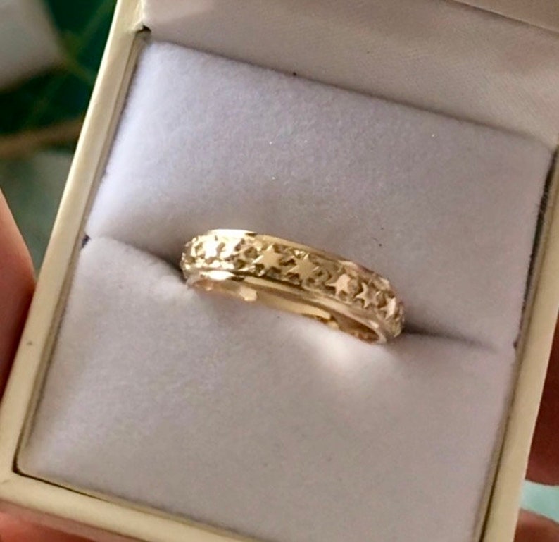 Gold Star Ring 'Etoiles' Poesie Ring Unique Engraved Wedding Band Medieval Poesy Ring Renaissance GOLD WEDDING RING Large Sizes image 2