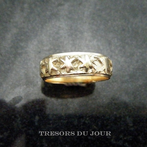 Gold Star Ring 'Etoiles' Poesie Ring Unique Engraved Wedding Band Medieval Poesy Ring Renaissance GOLD WEDDING RING Large Sizes image 7