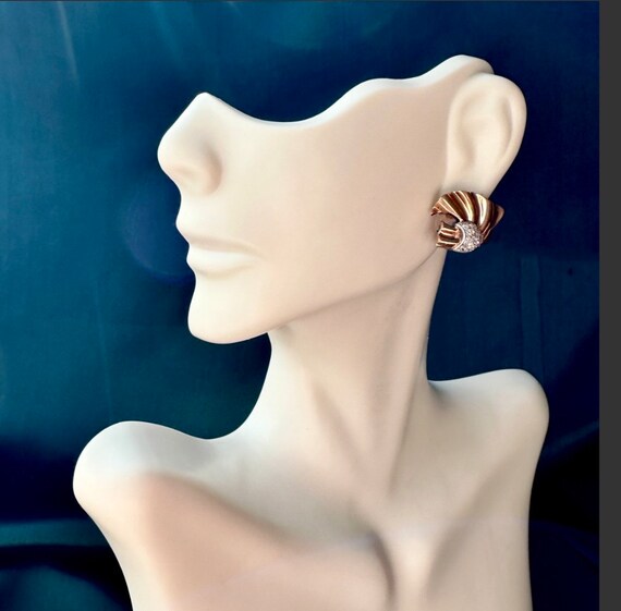 Elegant Estate Diamond Earrings with 18k White Go… - image 9
