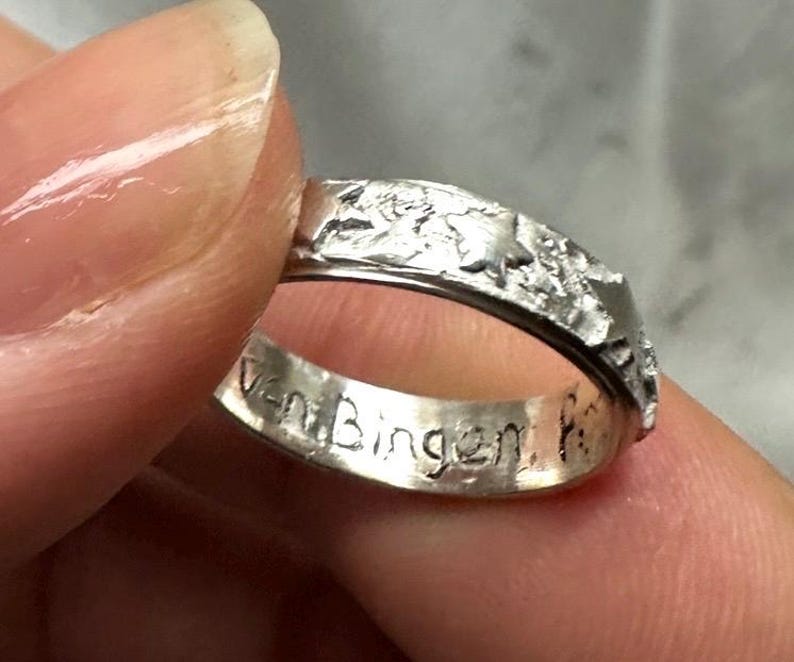 Gold Star Ring 'Etoiles' Poesie Ring Unique Engraved Wedding Band Medieval Poesy Ring Renaissance GOLD WEDDING RING Large Sizes image 11