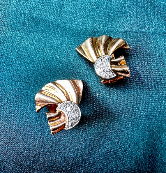 Elegant Estate Diamond Earrings with 18k White Go… - image 10