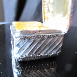 Antique Silver Pillbox trinket box snuffbox French Solid Sterling Silver Small Box French c 1880 Silver Vintage Silver Box Engraved Repousse