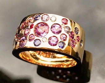 Unieke edelsteen multi-edelsteen ring handgemaakte aangepaste brede scatter band echte natuurlijke saffier diamant massief 14k gouden statement cadeau haar