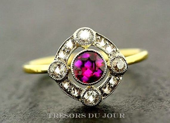 Antique 18ct gold ruby and diamond ring made in 1905