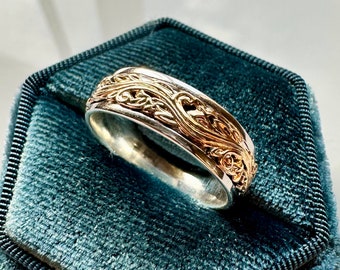 Engraved Vintage style Wedding Band Ring Solid Gold Mixed Metal Two Tone Rings 14k Yellow White Unique Victorian Pattern Flower Leaves