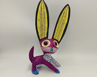 メキシコの民芸品 オアハカの木彫り アレブリヘ ハンドメイド フクロウ