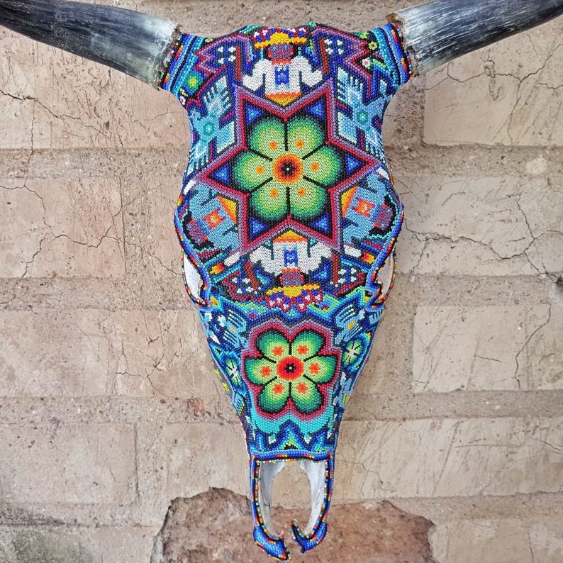 Exceptional Huichol Indian Hand Beaded Mexican Folk Art Authentic Bull Skull By Jose Manuel Ramirez PP6996 image 2