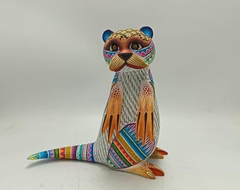 メキシコ・オアハカの木彫りアホロット、イヴァン・フエンテス作