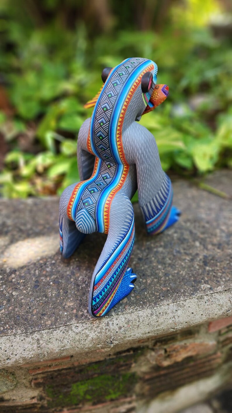 Mexican Oaxacan Wood Carving Alebrije Bear by Julia Fuentes - Etsy