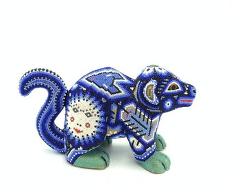 Mexican Folk Art Huichol Beaded Opossum by Isandro Villa Lopez PP5759