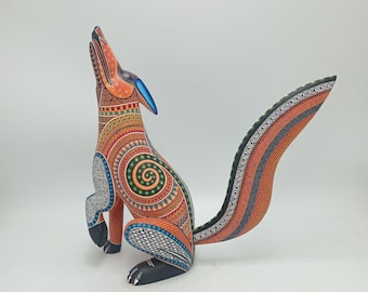 Oaxacan Holzschnitzerei Koyote von Manuelcruz Prudencio PP8551