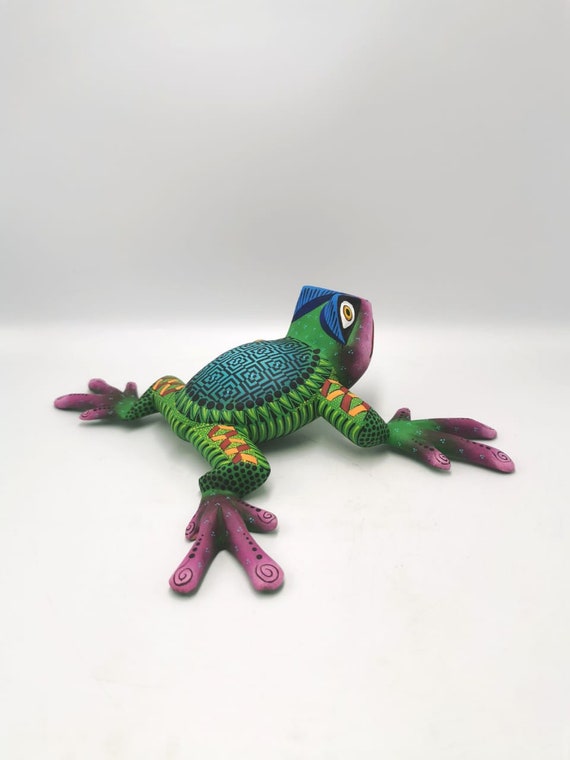 Oaxacan Wood Carving Hand Made Frog by Estudio 2403 PP4107 - Etsy