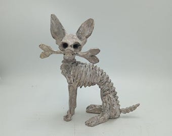 メキシコの民芸品 オアハカの木彫り アレブリヘ ハンドメイド フクロウ