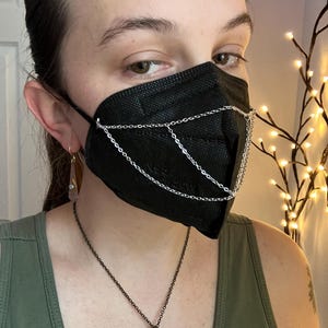 elven tiered mask chain