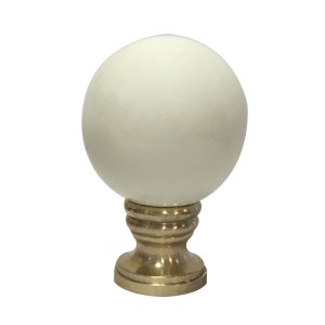 Royal Designs, Inc. Ceramic Sphere Beige Lamp Finial with Polished Brass Base