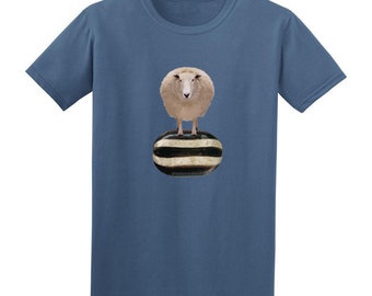 Be Quick, Just 2 left! >> Bah humbug funny Christmas T shirt <<, humorous novelty mens gift....