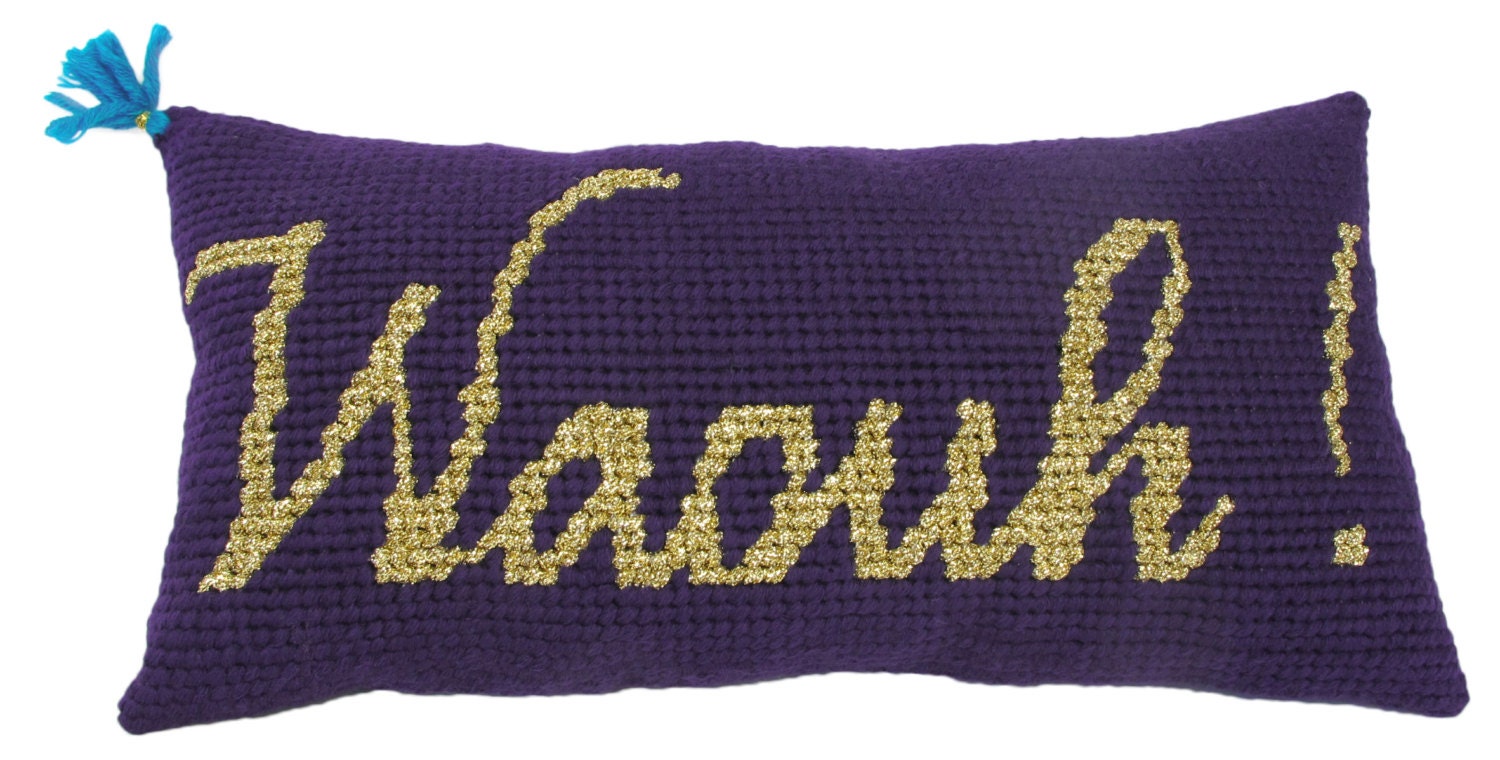 Coussin en Canevas Waouh