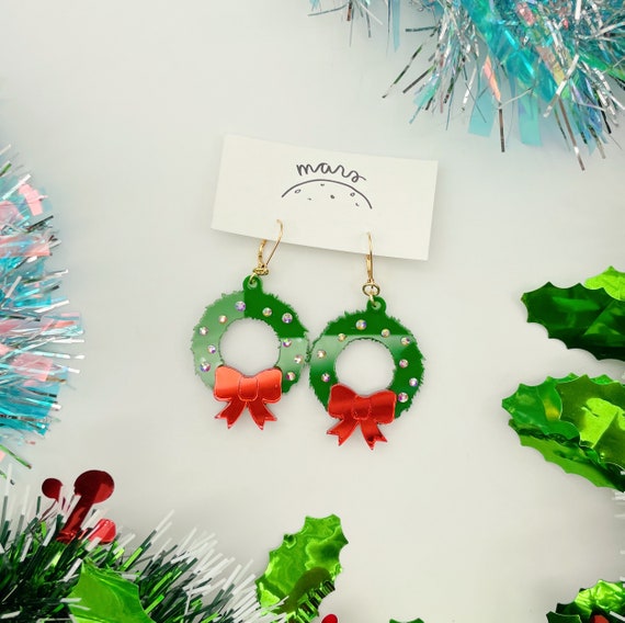 Christmas wreath earrings deals