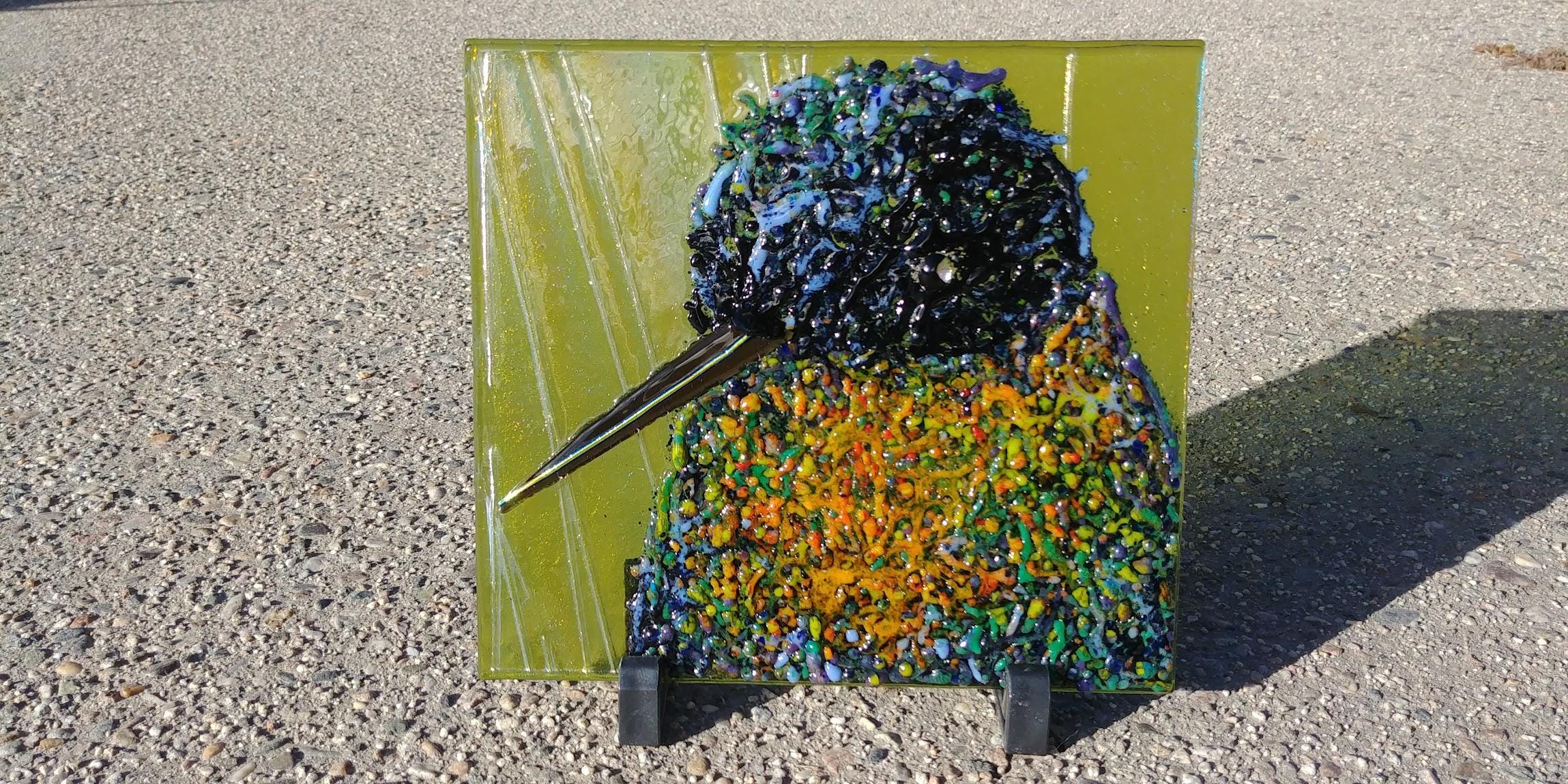 Glass Eye Studio Kolibri-Futterstation – Regenbogenfarben, Mit S-Haken, Aus Glas, Handgefertigt In USA