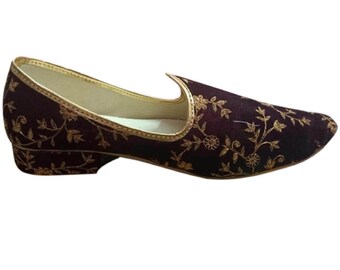 Mens Juttis & Mojaris - Scarpe tradizionali da uomo / Calzature etniche / Calzature per scarpe Sherwani / Sherwani Mojri da uomo