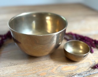 Vintage Brass Singing Bowls-Vintage Brass Ceremonial Bowls- Vintage Brass Healing Bowls- Pair Of Vintage Brass Ringing Bowls