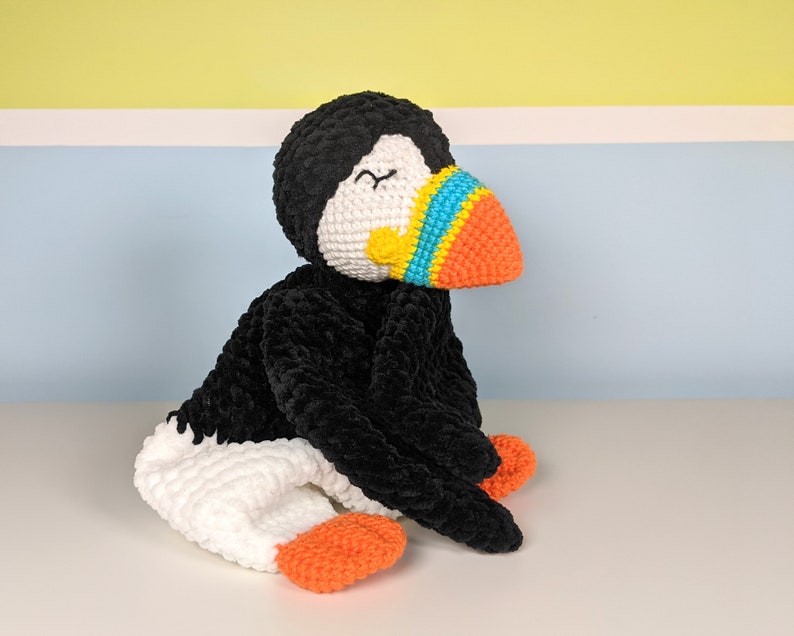 PATTERN ONLY, BABY Puffin Comforter, crochet puffin, crochet pattern, amigurumi comforter pattern, amigurumi lovey, crochet lovey snuggler image 2