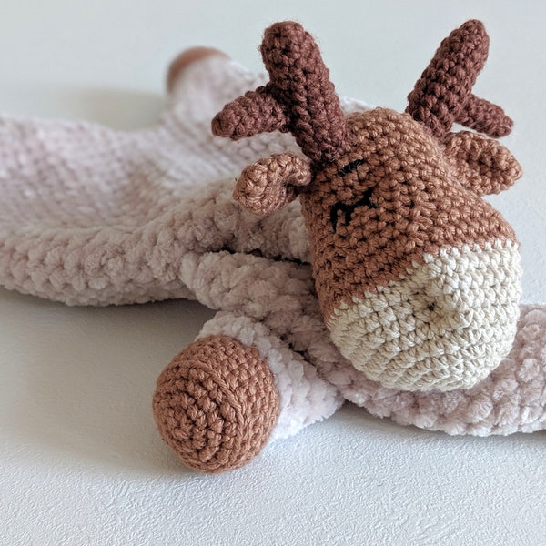 PATTERN ONLY, *SLEEPY* Reindeer and Moose Comforter, reindeer lovely, crochet pattern, amigurumi comfroter pattern, amigurumi moose pattern