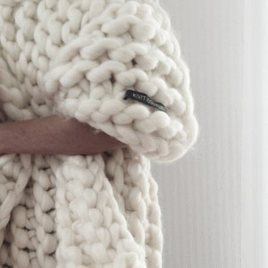 Chunky Knit Blanket, Merino Wool blanket, 50"70"  Throw,  Extreme Knitting, Chunky blanket, Giant Knit Blanket, Interior design, home decor