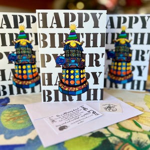 AKTUALISIERT & Verschönert CEL-E-BRATE (Dalek Geburtstagskarte) (5x7 Grußkarte mit Umschlag) (Kostenloser US-Versand!)