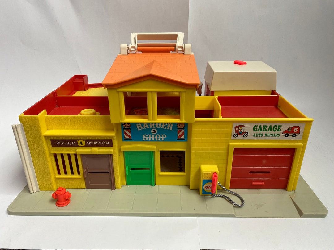 Vintage Fisher Price, Play Family Village Play Set Etsy